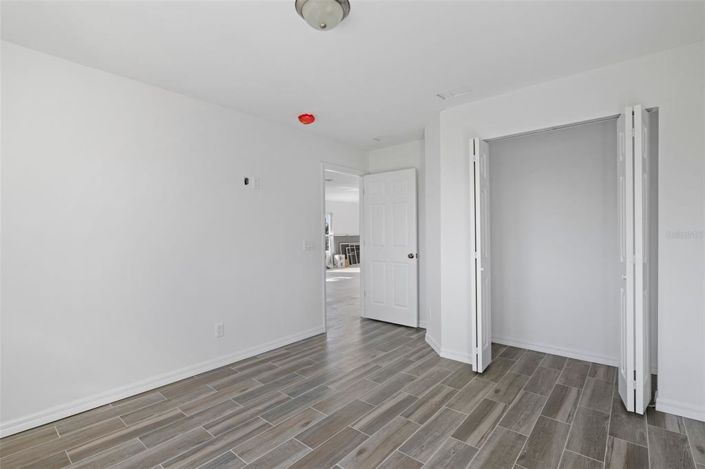 Image No.26-6 Bed Property for sale