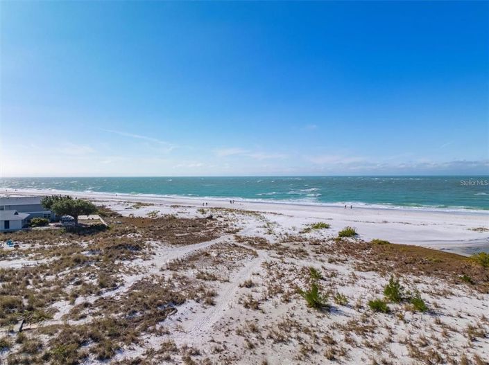 Image No.7-6 Bed Property for sale