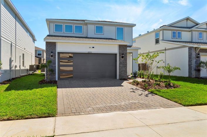 Image No.2-5 Bed Property for sale