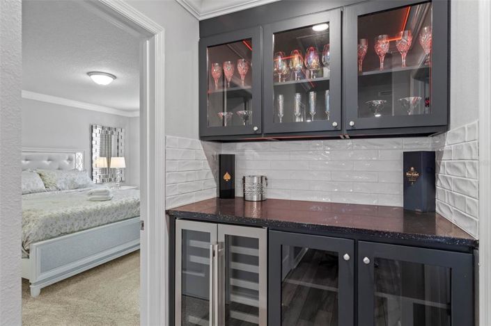 Image No.29-5 Bed Property for sale