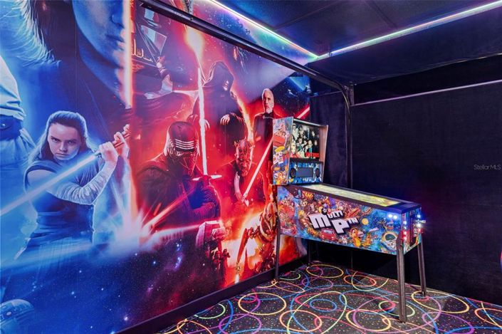 Image No.46-5 Bed Property for sale