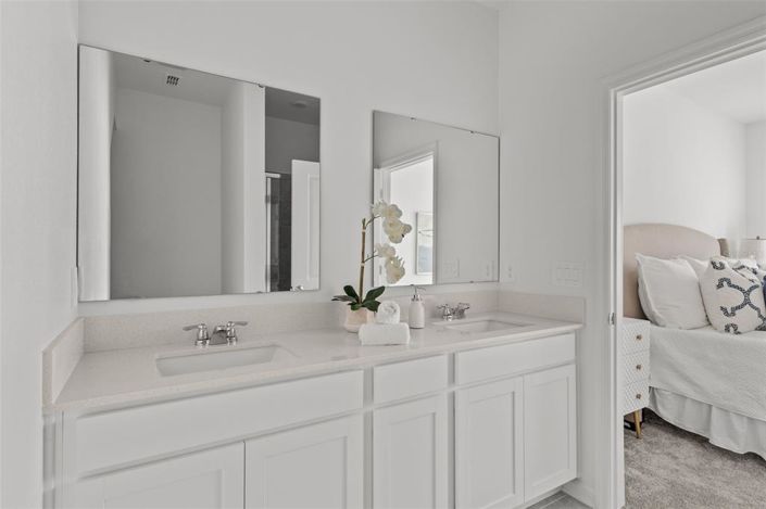 Image No.13-4 Bed Townhouse for sale