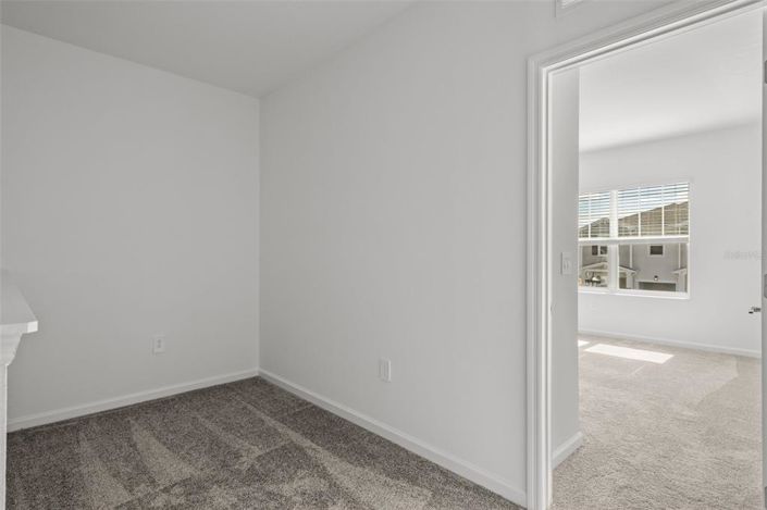 Image No.14-4 Bed Townhouse for sale