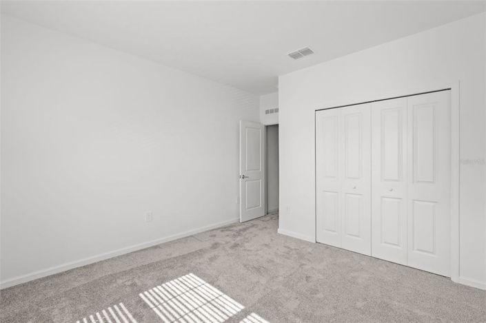 Image No.16-4 Bed Townhouse for sale