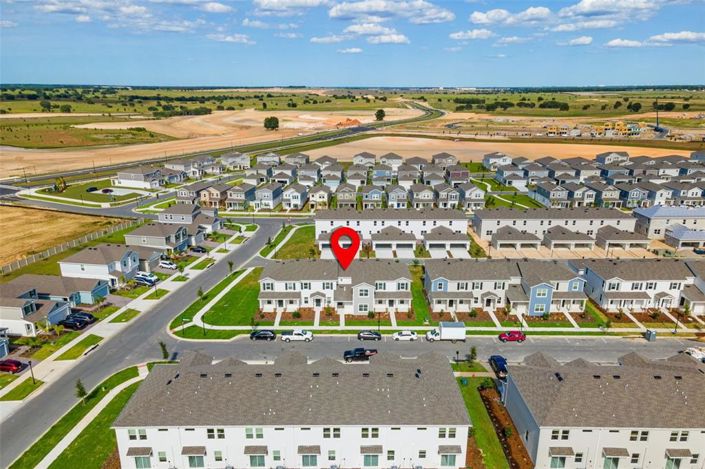 Image No.26-4 Bed Townhouse for sale