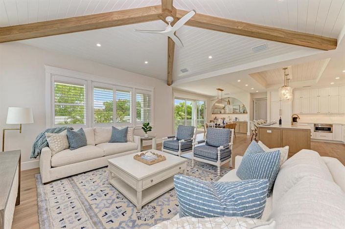 Image No.15-4 Bed Property for sale