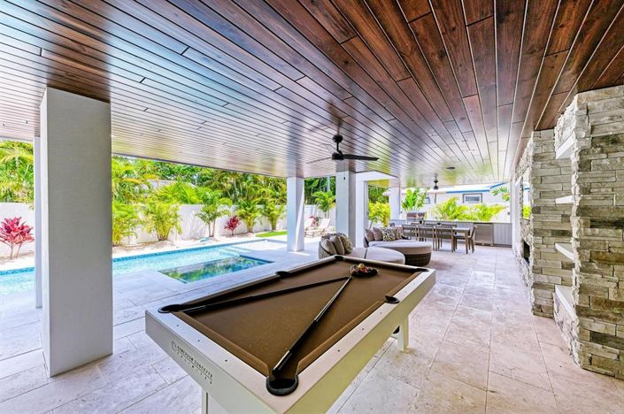 Image No.5-4 Bed Property for sale