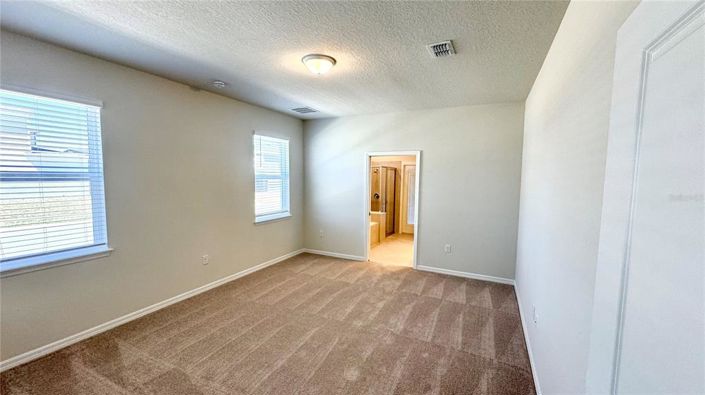 Image No.10-10 Bed Property for sale