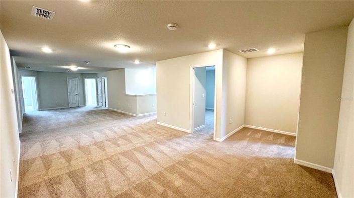 Image No.14-10 Bed Property for sale