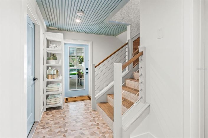 Image No.19-5 Bed Property for sale