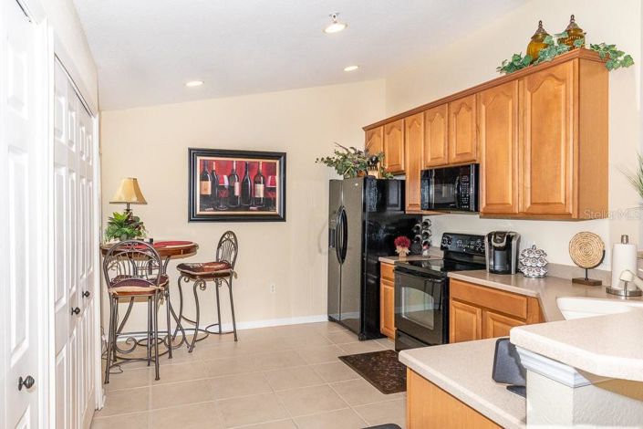 Image No.13-3 Bed Property for sale