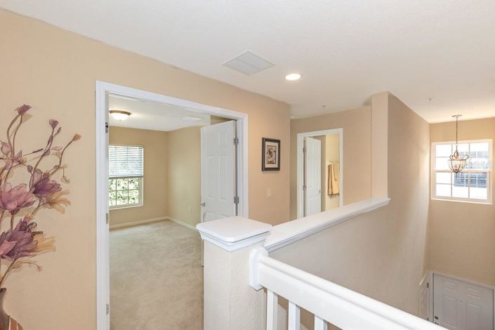 Image No.26-3 Bed Property for sale