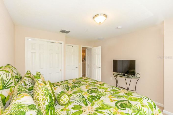 Image No.30-3 Bed Property for sale