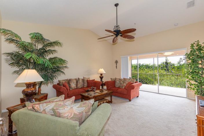 Image No.5-3 Bed Property for sale