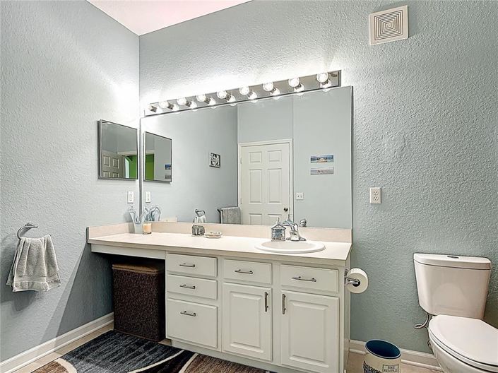 Image No.25-3 Bed Property for sale