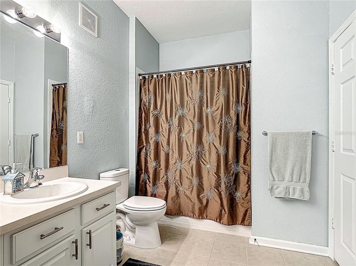 Image No.26-3 Bed Property for sale