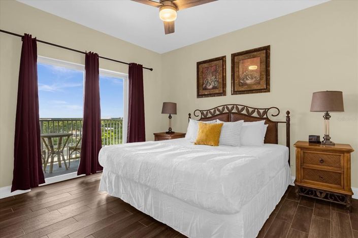 Image No.15-2 Bed Property for sale