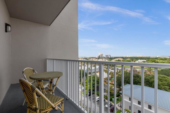 Image No.20-2 Bed Property for sale