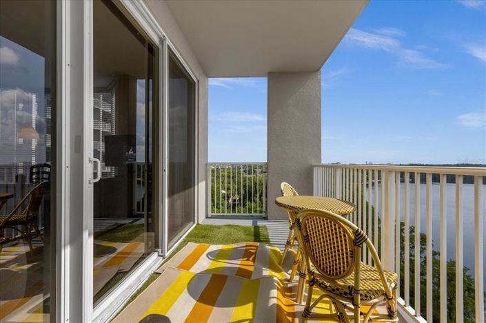 Image No.26-2 Bed Property for sale