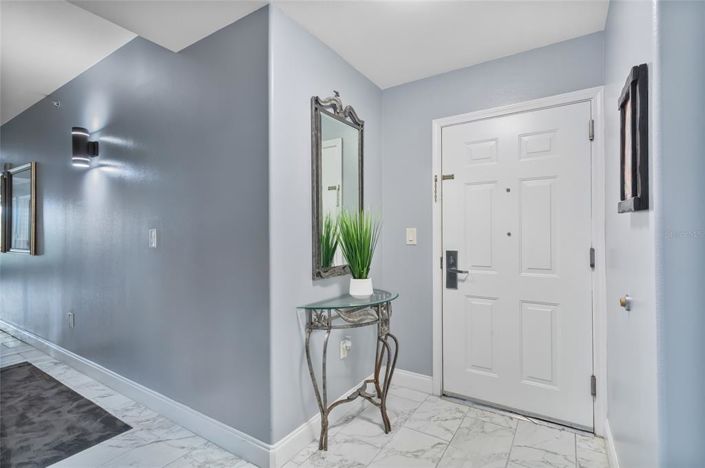 Image No.14-2 Bed Property for sale