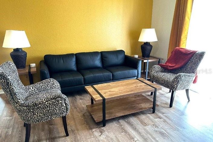 Image No.7-3 Bed Property for sale