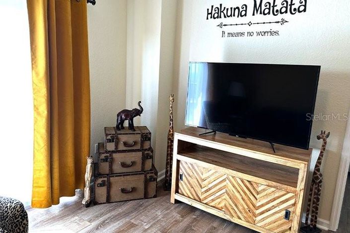 Image No.8-3 Bed Property for sale