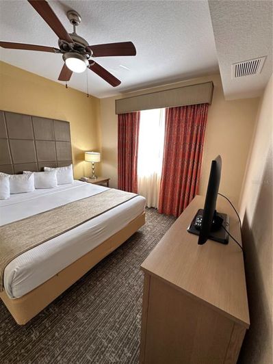 Image No.21-2 Bed Property for sale