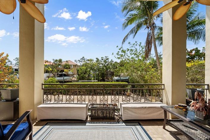 Image No.11-3 Bed Property for sale