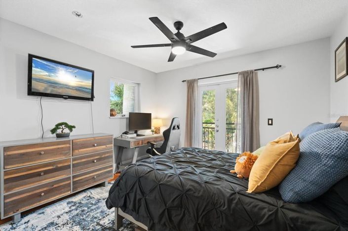 Image No.30-3 Bed Property for sale