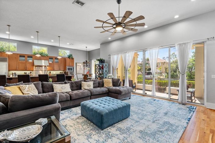 Image No.9-3 Bed Property for sale