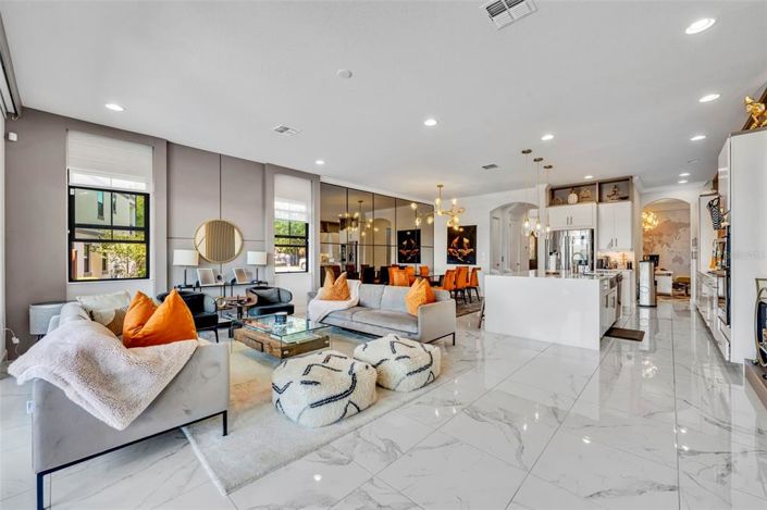 Image No.18-4 Bed Property for sale