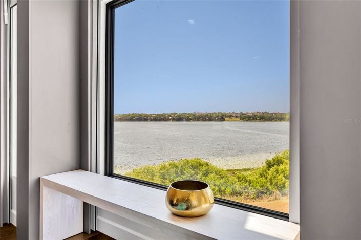 Image No.33-4 Bed Property for sale