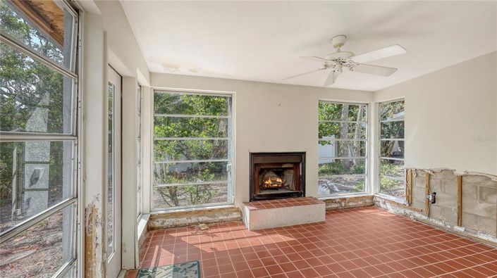 Image No.12-3 Bed Property for sale