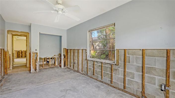 Image No.14-3 Bed Property for sale