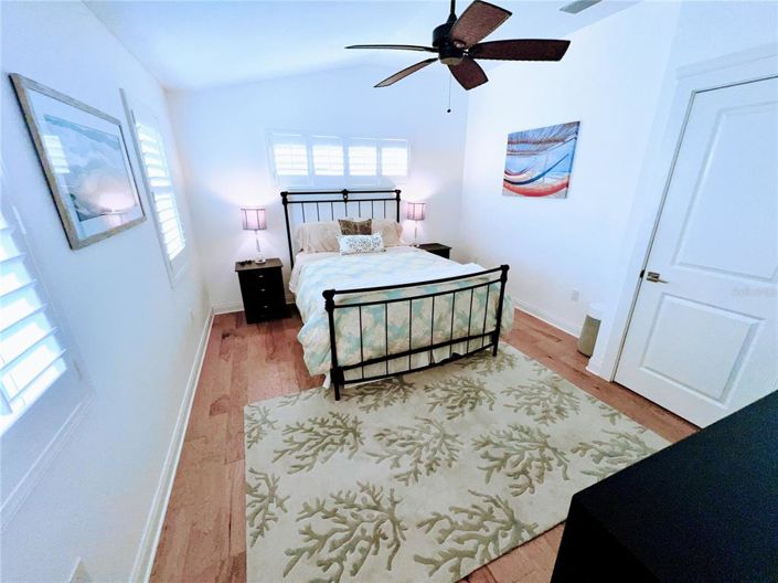 Image No.17-4 Bed Property for sale