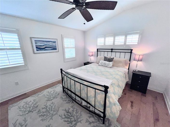 Image No.18-4 Bed Property for sale