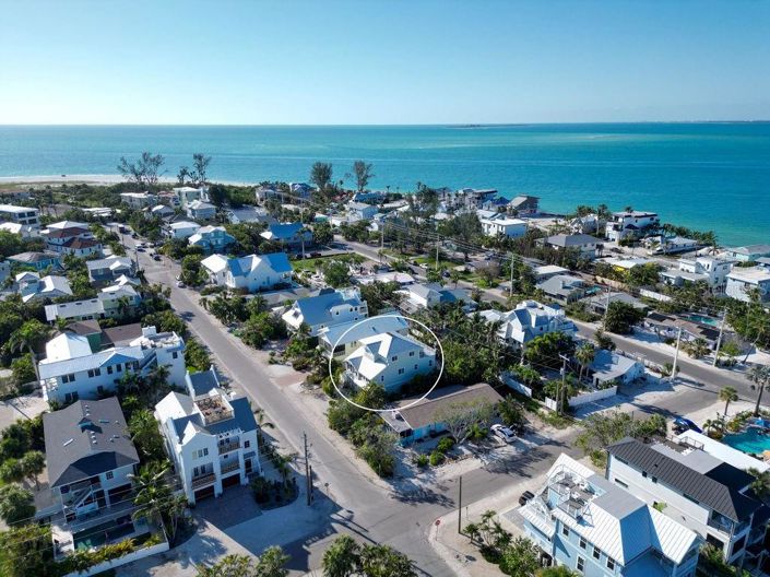 Image No.3-4 Bed Property for sale