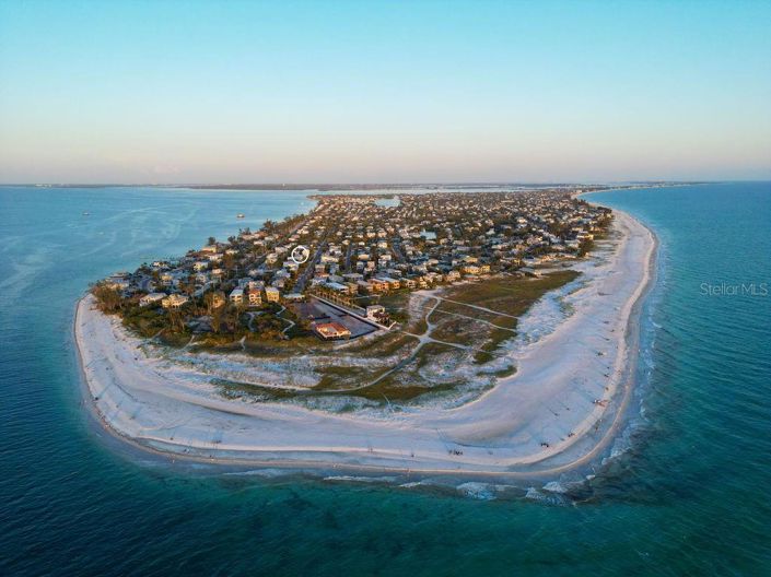 Image No.60-4 Bed Property for sale