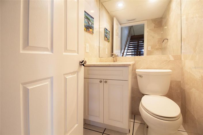 Image No.16-2 Bed Townhouse for sale