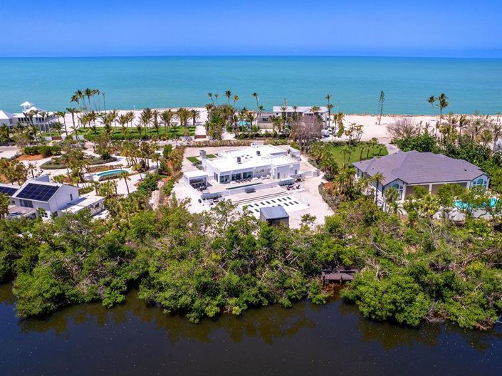 Image No.2-4 Bed Property for sale