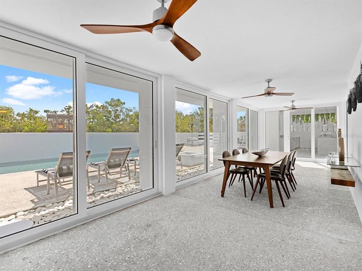 Image No.29-4 Bed Property for sale