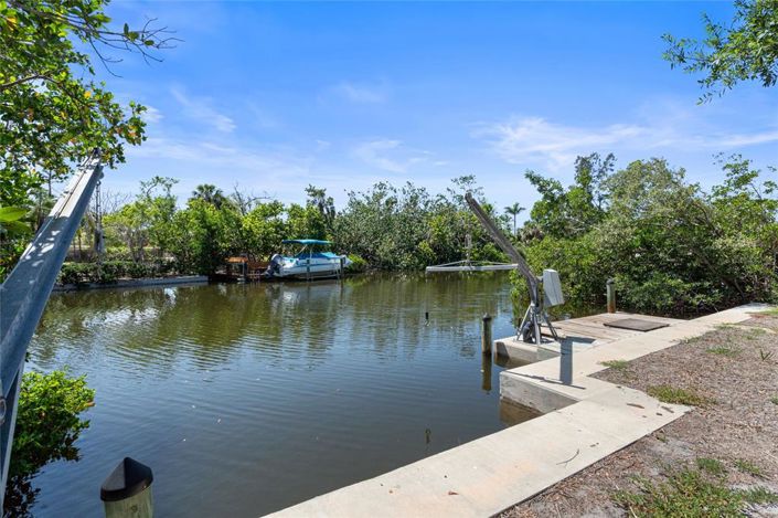 Image No.14-2 Bed Property for sale