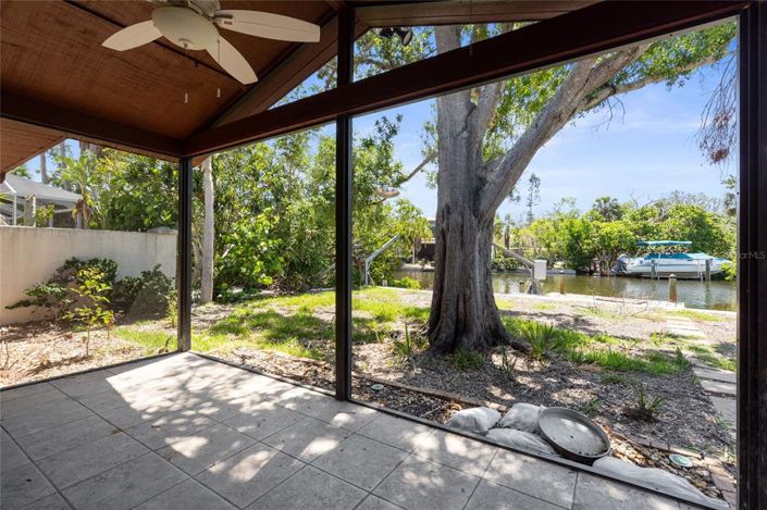 Image No.30-2 Bed Property for sale