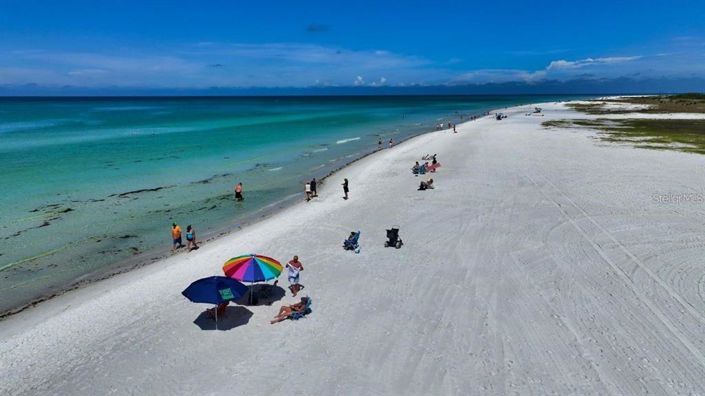 Image No.39-2 Bed Property for sale