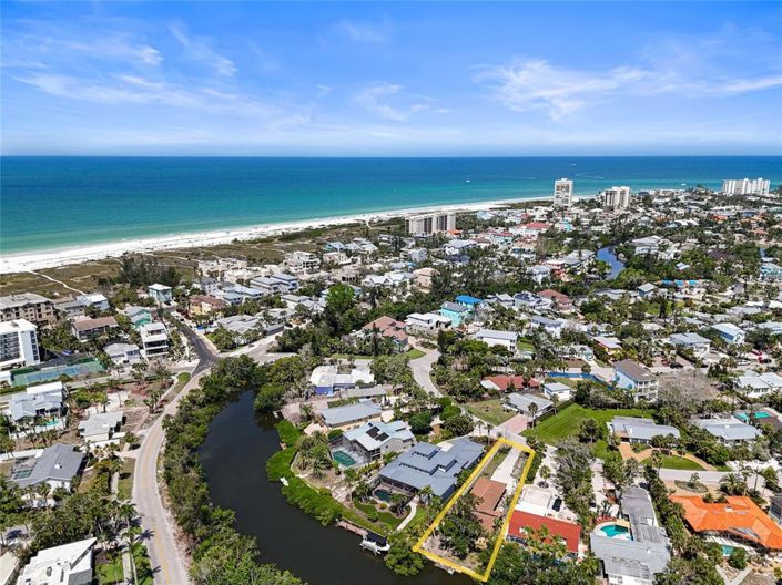 Image No.7-2 Bed Property for sale