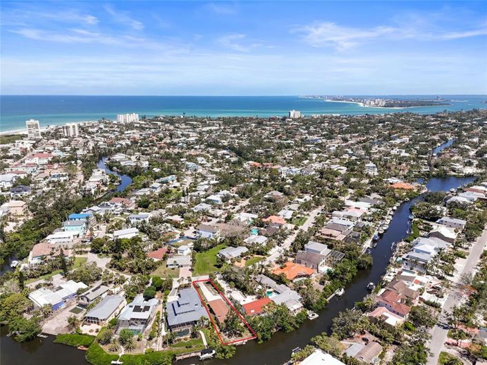 Image No.8-2 Bed Property for sale