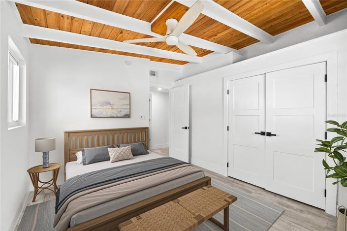 Image No.10-3 Bed Property for sale