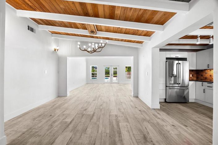 Image No.18-3 Bed Property for sale