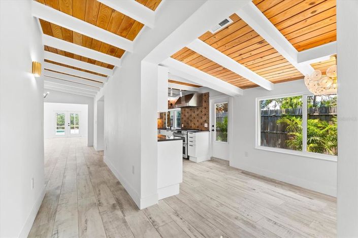 Image No.27-3 Bed Property for sale