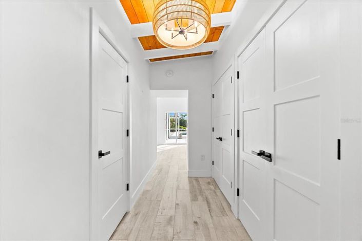 Image No.40-3 Bed Property for sale